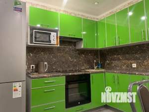 1-к квартира, посуточно, 45м2, 10/18 этаж