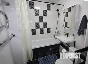 Студия квартира, посуточно, 25м2, 1/10 этаж