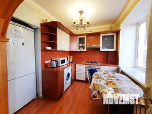 2-к квартира, посуточно, 48м2, 3/5 этаж