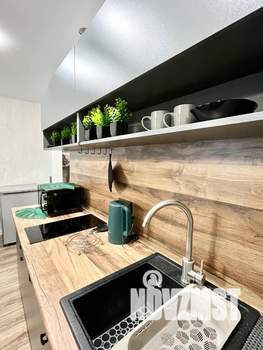 Студия квартира, посуточно, 25м2, 1/8 этаж