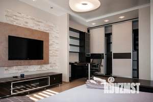 1-к квартира, посуточно, 39м2, 11/18 этаж