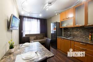 1-к квартира, посуточно, 45м2, 1/1 этаж