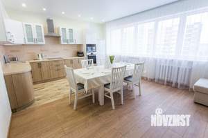 2-к квартира, посуточно, 65м2, 1/1 этаж