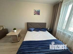 1-к квартира, посуточно, 40м2, 23/25 этаж