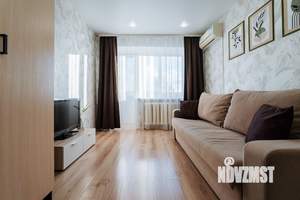 1-к квартира, посуточно, 35м2, 4/5 этаж