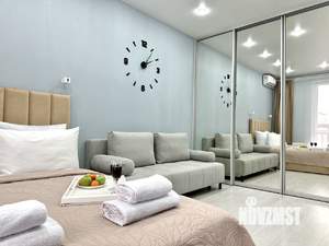 1-к квартира, посуточно, 42м2, 13/18 этаж