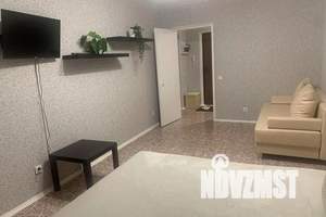 1-к квартира, посуточно, 40м2, 1/16 этаж