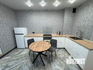 2-к квартира, посуточно, 46м2, 6/21 этаж