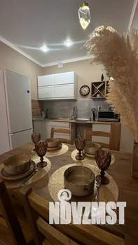 1-к квартира, посуточно, 38м2, 8/20 этаж