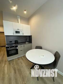 Студия квартира, посуточно, 32м2, 8/16 этаж