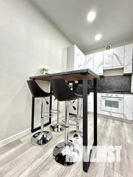 1-к квартира, посуточно, 44м2, 18/25 этаж