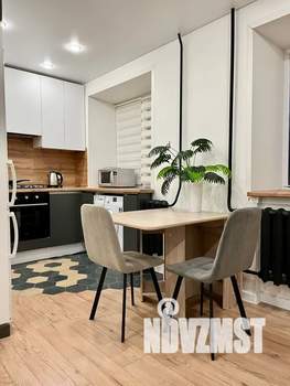 1-к квартира, посуточно, 45м2, 3/5 этаж