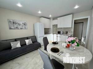 1-к квартира, посуточно, 40м2, 1/1 этаж