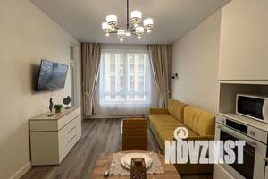 2-к квартира, посуточно, 44м2, 19/33 этаж