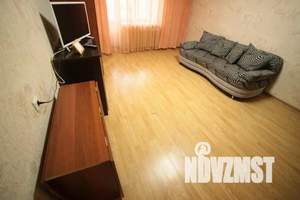 1-к квартира, посуточно, 41м2, 9/10 этаж