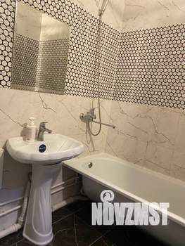 1-к квартира, посуточно, 45м2, 7/25 этаж