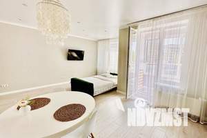 1-к квартира, посуточно, 38м2, 3/25 этаж