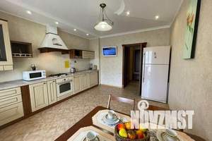 2-к квартира, посуточно, 73м2, 4/9 этаж