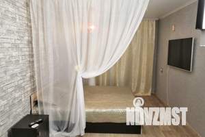 1-к квартира, посуточно, 35м2, 5/9 этаж