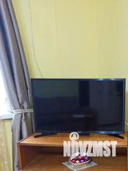 Студия квартира, посуточно, 38м2, 1/3 этаж