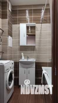 1-к квартира, посуточно, 48м2, 17/25 этаж