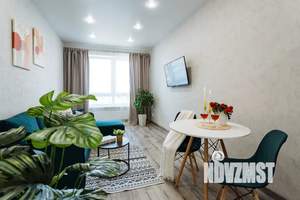 1-к квартира, посуточно, 40м2, 11/16 этаж