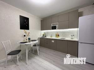 1-к квартира, посуточно, 43м2, 21/27 этаж