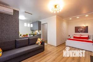 1-к квартира, посуточно, 40м2, 7/18 этаж