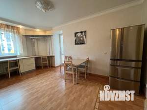 3-к квартира, посуточно, 130м2, 3/10 этаж