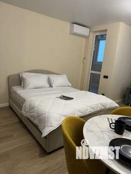 Студия квартира, посуточно, 30м2, 17/25 этаж