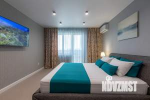 1-к квартира, посуточно, 40м2, 15/21 этаж