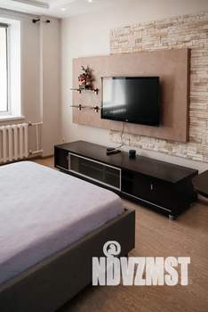 1-к квартира, посуточно, 39м2, 11/18 этаж