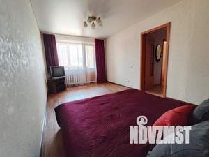 2-к квартира, посуточно, 42м2, 1/1 этаж