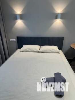 Студия квартира, посуточно, 23м2, 18/20 этаж