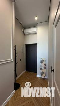 Студия квартира, посуточно, 32м2, 21/27 этаж
