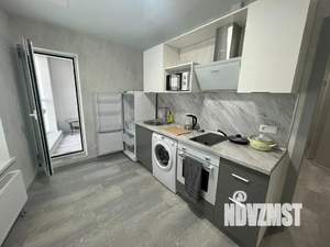 1-к квартира, посуточно, 32м2, 2/15 этаж