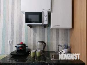 Студия квартира, посуточно, 17м2, 1/5 этаж