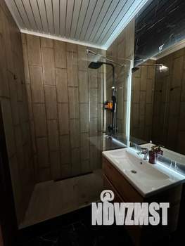 1-к квартира, посуточно, 40м2, 18/18 этаж