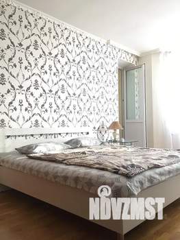 1-к квартира, посуточно, 48м2, 3/10 этаж