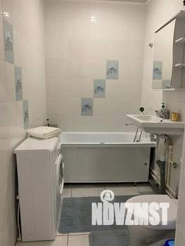 Студия квартира, посуточно, 28м2, 5/25 этаж