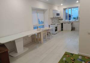 3-к квартира, на длительный срок, 100м2, 1/2 этаж