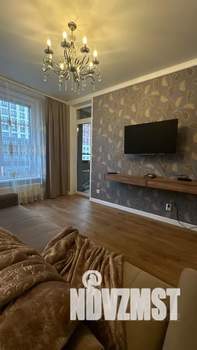 1-к квартира, посуточно, 38м2, 8/20 этаж