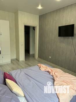 2-к квартира, посуточно, 39м2, 21/25 этаж