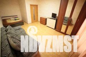 1-к квартира, посуточно, 41м2, 9/10 этаж