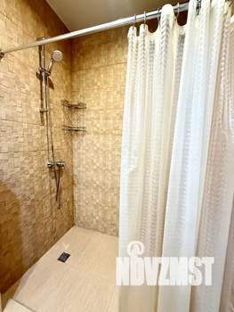 1-к квартира, посуточно, 56м2, 5/21 этаж