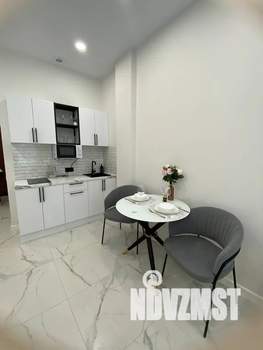 Студия квартира, посуточно, 30м2, 6/20 этаж