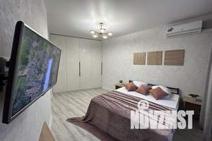 1-к квартира, посуточно, 38м2, 11/22 этаж