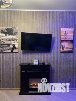 Студия квартира, посуточно, 36м2, 1/9 этаж