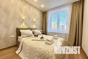 2-к квартира, посуточно, 44м2, 5/8 этаж