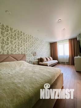 1-к квартира, посуточно, 37м2, 16/17 этаж